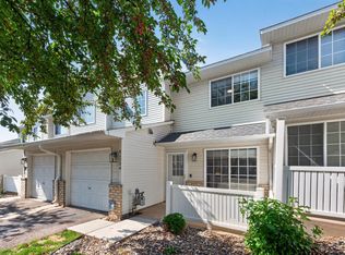 8630 Quarry Ridge Ln Unit H, Woodbury, MN 55125