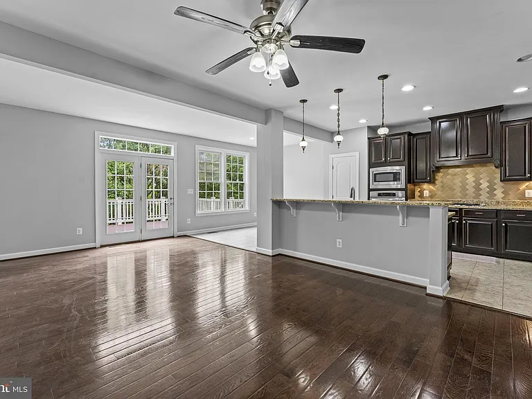 21268 Park Grove Ter — Photo 42