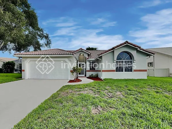 8574 Brian Blvd, Boynton Beach, FL 33472