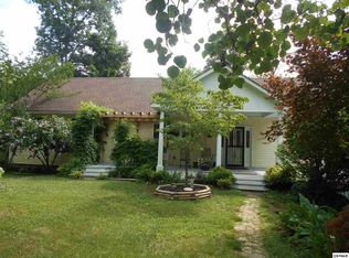 3934 Doan Dr, Kodak, TN 37764