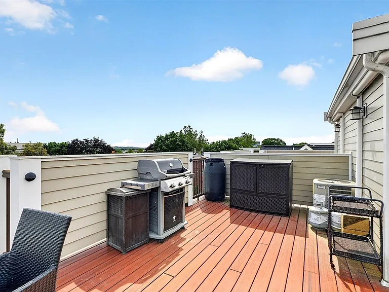 36 Edgar Ave #2 — Photo 21