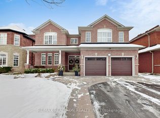 34 Houser St, Markham, ON L6E 1H9