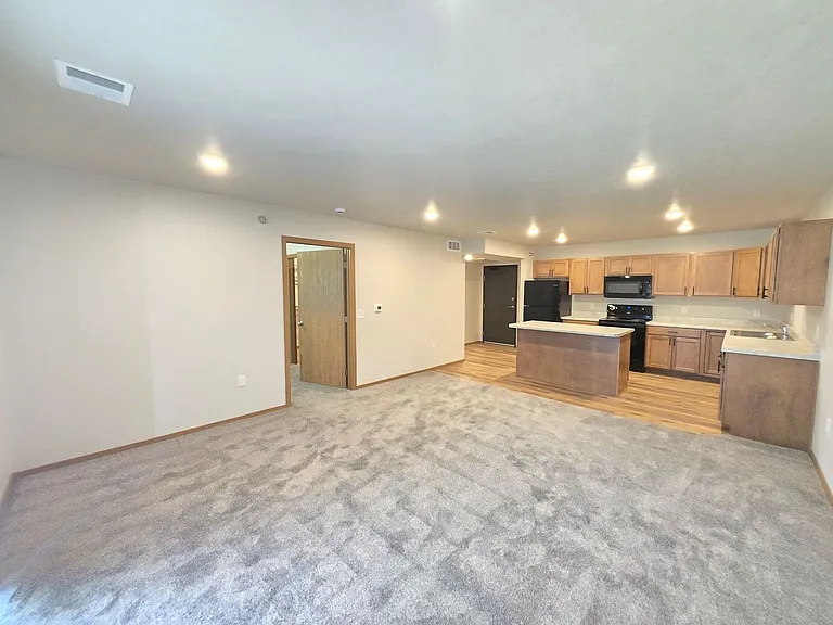 Home - Field Apartments I — Photo 7