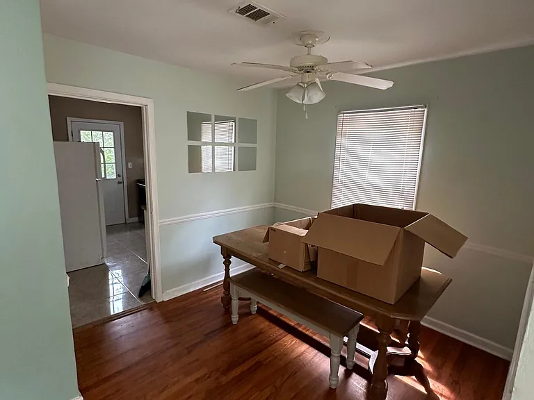 415 Canna Dr — Photo 4