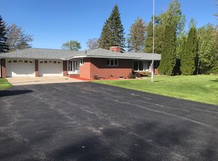 1028 Hanover Rd, Alpena, MI 49707