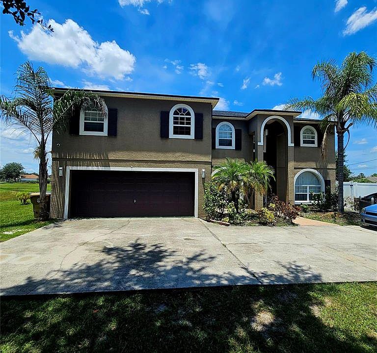 1st image of 648 Cotulla Dr