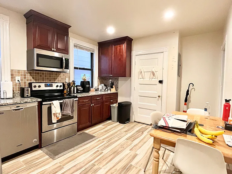 2 Parker Hill Ter — Photo 3
