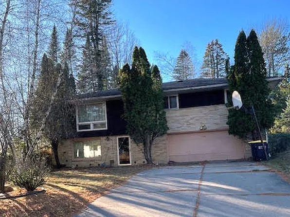 329 Hemlock St, Rhinelander, WI 54501