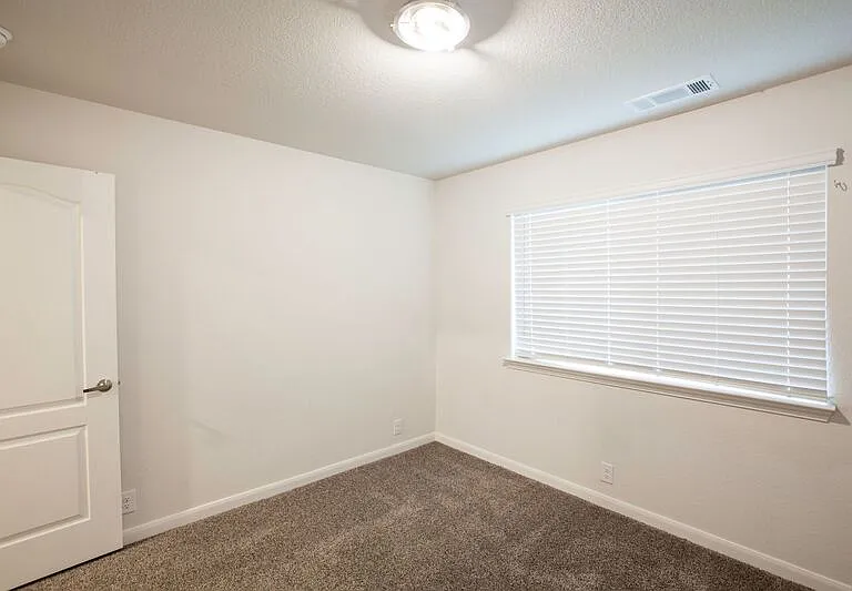 3811 Thomas Plains Dr — Photo 25