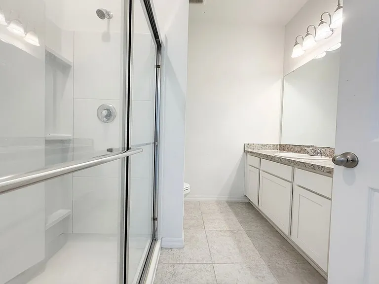 5853 Bullock Pl — Photo 4