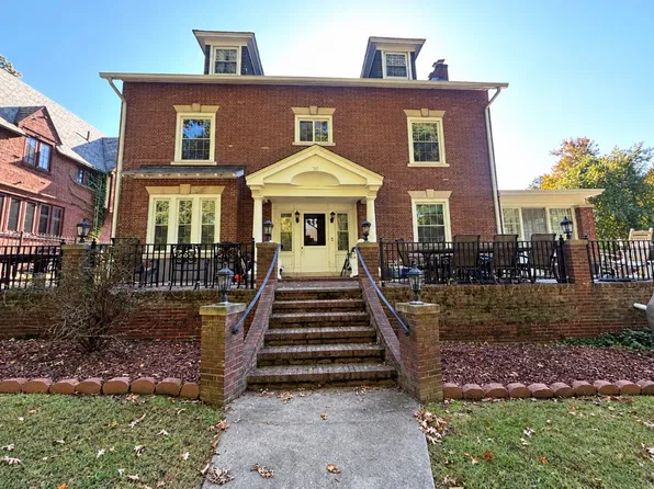 200 Parkside Ave, Trenton, NJ 08618