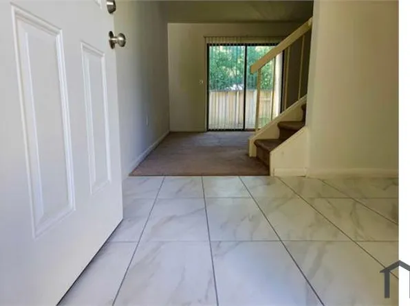 445 Hickory Hill Dr, Columbia, SC 29210