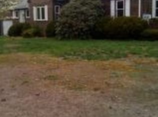 39 Cemetery Rd, Somersworth, NH 03878