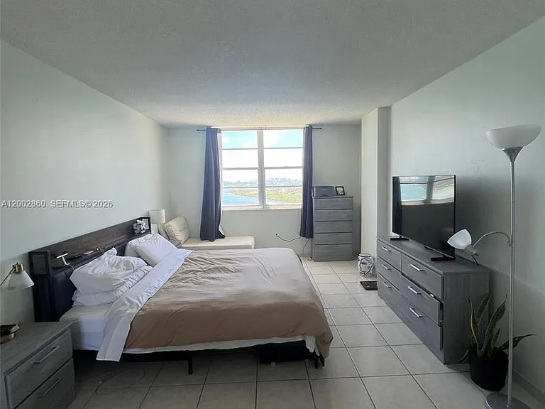 300 Bayview Dr #1410 — Photo 13