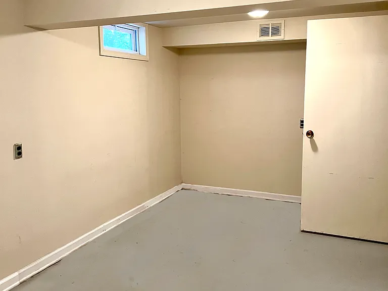 1522 Cambria Dr — Photo 17