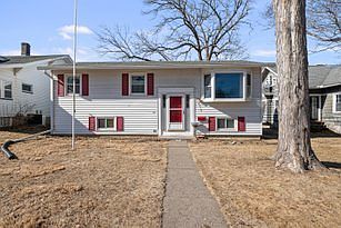 1st image of 2716 Davenport Ave