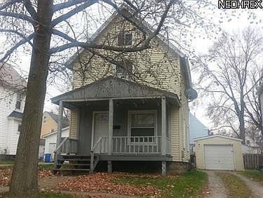 1st image of 130 Chase St