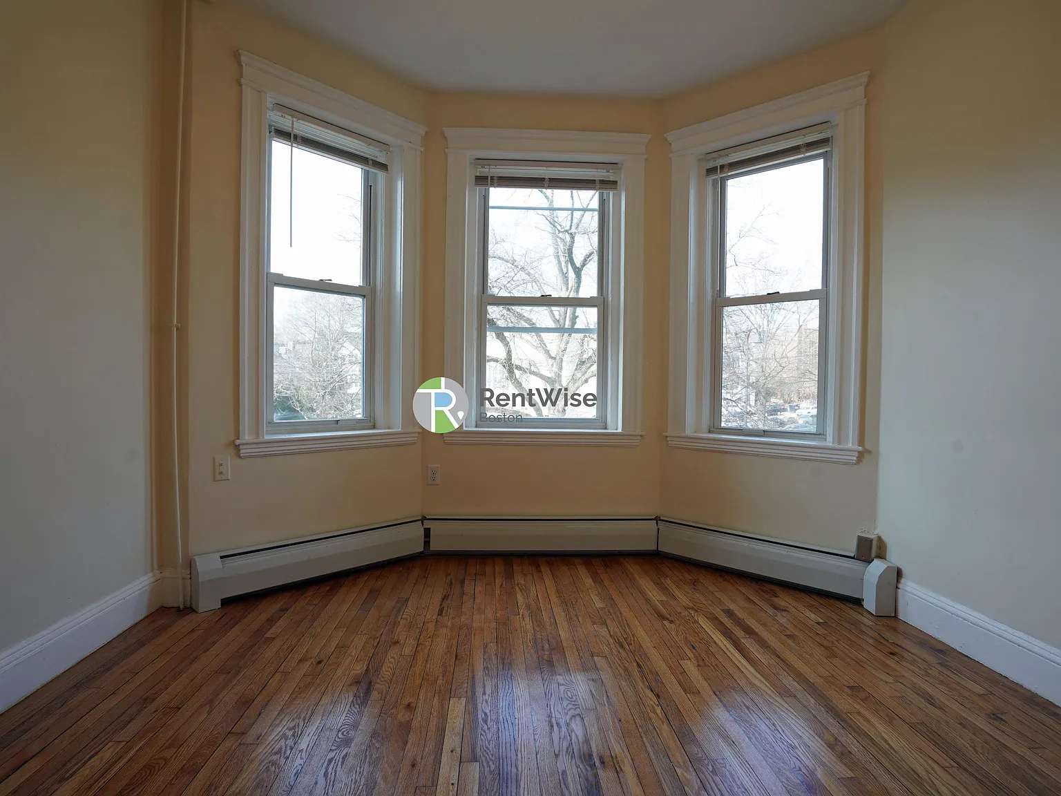 1844 Commonwealth ave — Photo 4