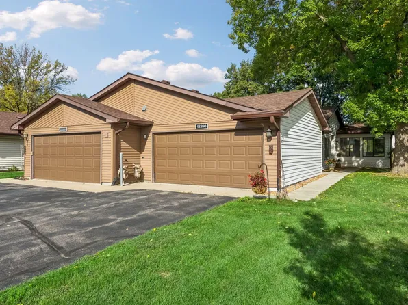 13390 Hughes Ct, Apple Valley, MN 55124