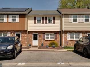 8 David Pl, Newark, DE 19702