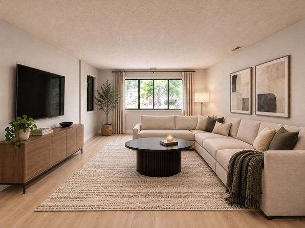 2330 N 44th St #C12795911