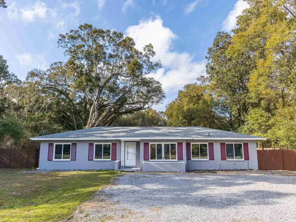 30 Hancock Ln, Pensacola, FL 32503