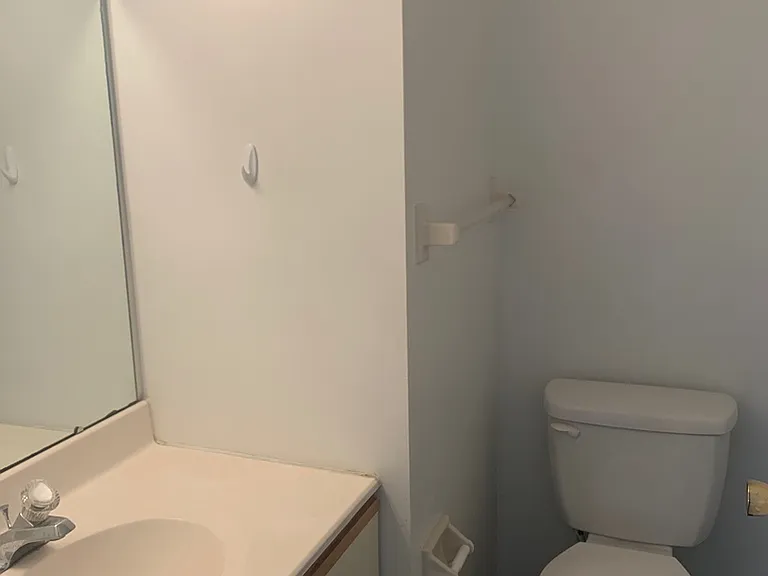 805 Christopher Dr — Photo 10