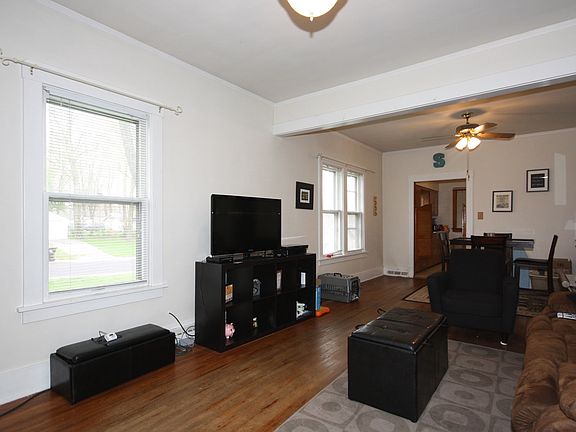 5th image of 2127 N North St