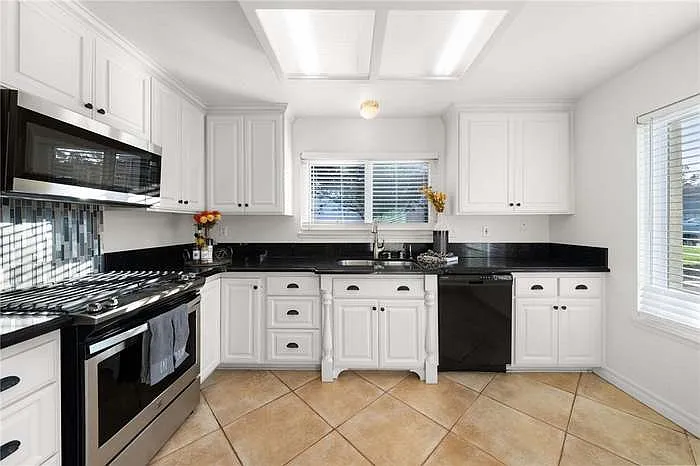 23071 Joaquin Ridge Dr #23 — Photo 18