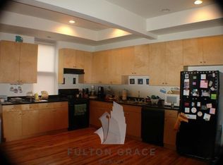 1260 N Greenview Ave #1FMC, Chicago, IL 60642