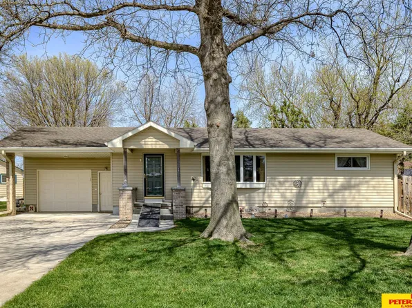 200 N King St, Cedar Bluffs, NE 68015