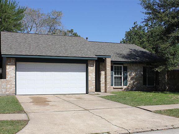 2nd image of 20219 Misty Pines Dr