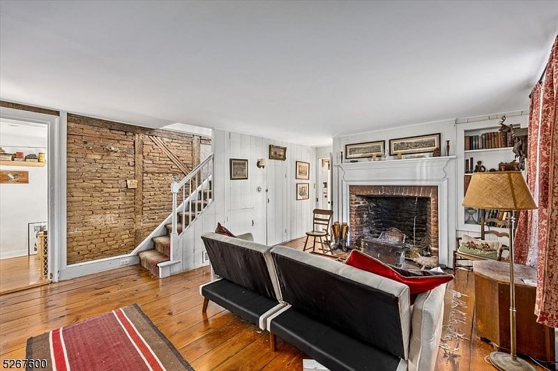 64 Center St Clinton NJ Zillow