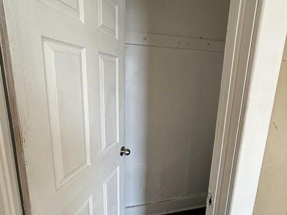 5th image of 419 Macon Ave #3