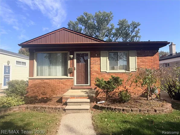 5153 Cornell St, Dearborn Heights, MI 48125