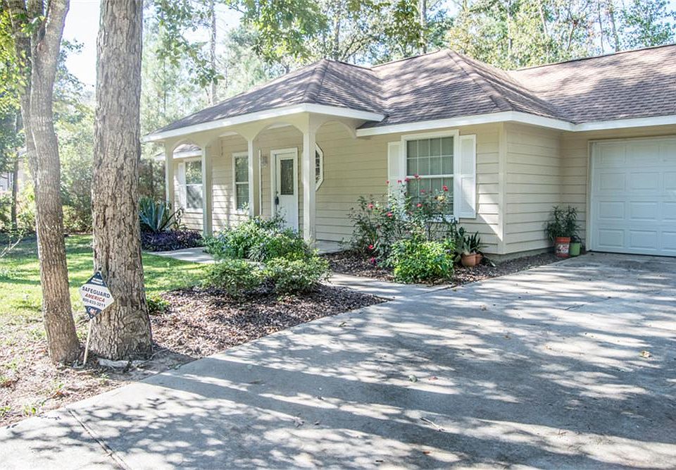 1st image of 10699 Royal Magnolia Dr