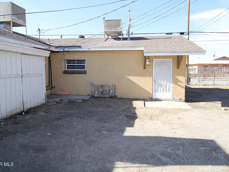 8903 Old County Road A #EL — Photo 42