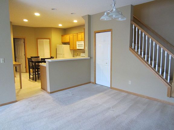 Dining Area_01272013