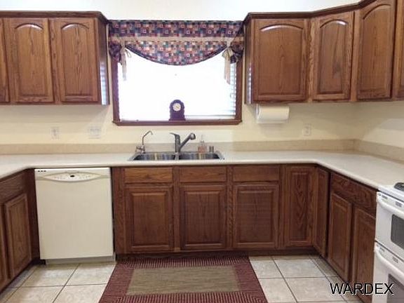 3rd image of 1387 E Cactus Valley Dr