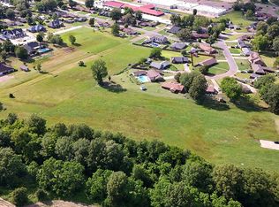 121 Belvedere Ct, Cleveland, MS 38732