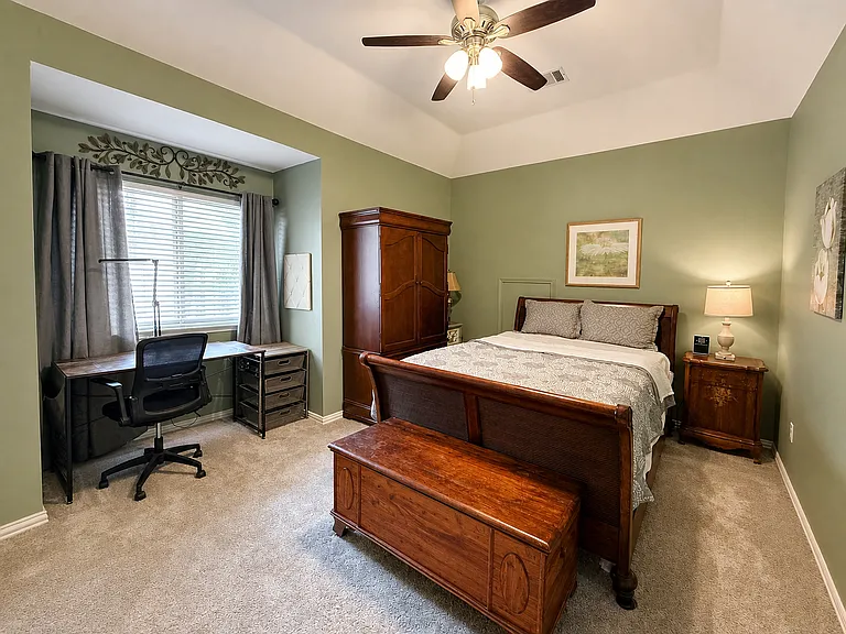 1740 Forest Glen Dr — Photo 29