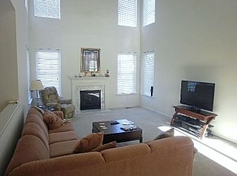 2 story family room w/gas Fireplace