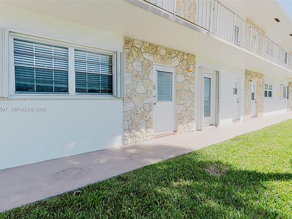 4th image of 301 S Golf Blvd APT 172