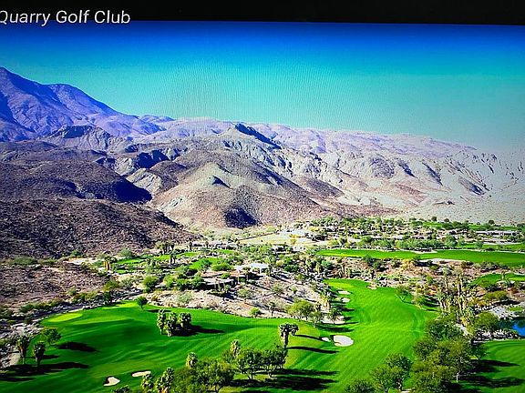 NEW GOLF CLUB NEAR BY