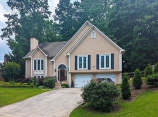 222 Tennis Court Ln NW, Kennesaw, GA 30144