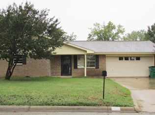 258 Davis Ave, Stephenville, TX 76401