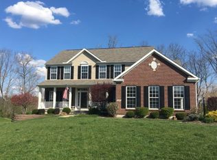 1437 Woodlan Ct, Amelia, OH 45102