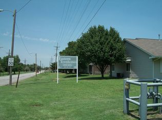 1500 E 6th St #9, Pratt, KS 67124