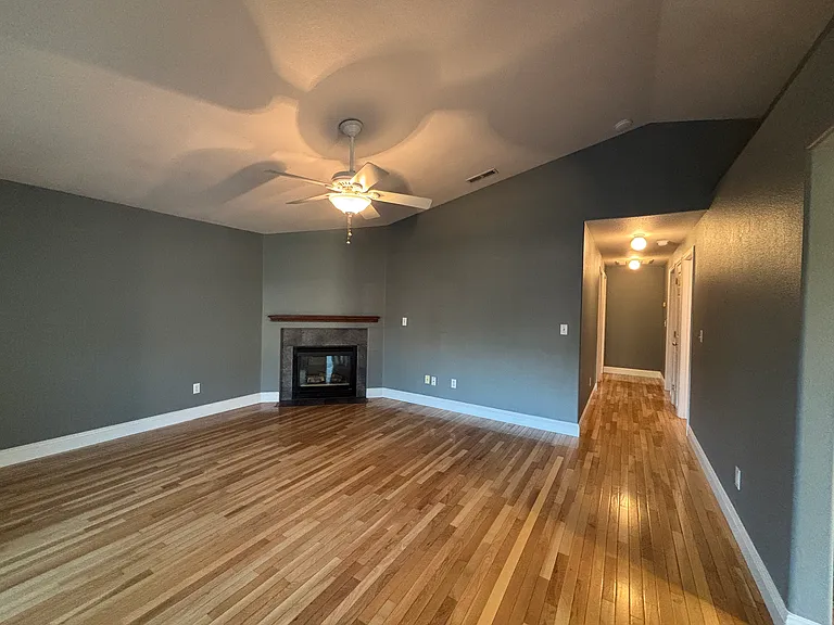 5416 Koufax Ln — Photo 4