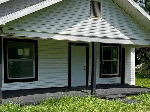 216 S Desoto Ave, Avon Park, FL 33825
